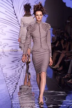 Look 9
